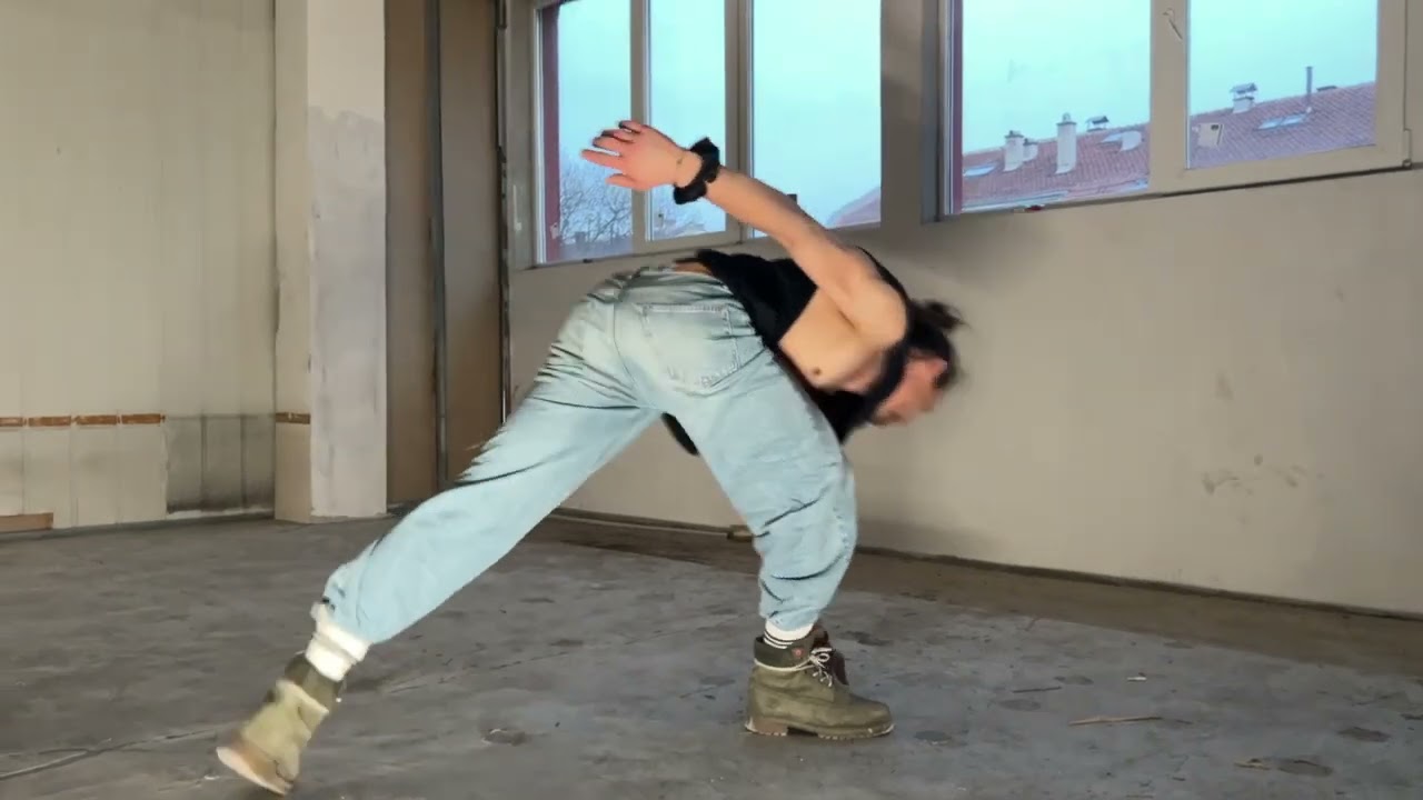 Roman Blazhkiv — performance clip